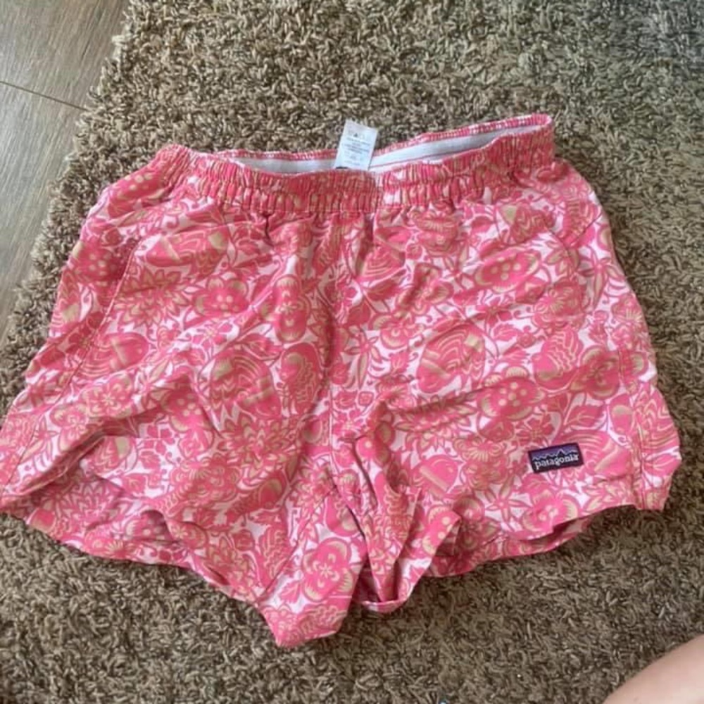 Women’s Patagonia baggies